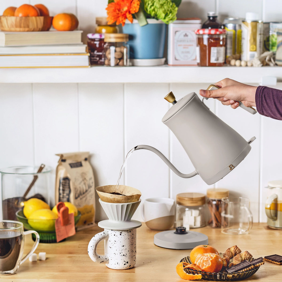 1-Liter Electric Gooseneck Kettle 1200 W Porcini Taupe Z492
