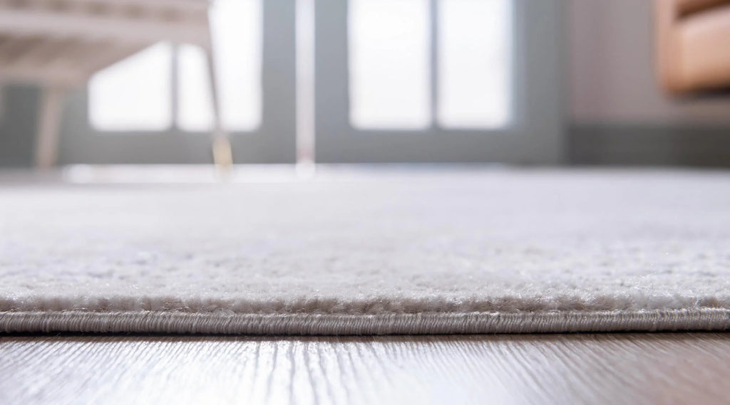 9' x 12' Ivory Low-Pile Rug U8126