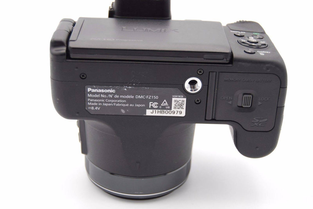 Compact Digital Camera G958422