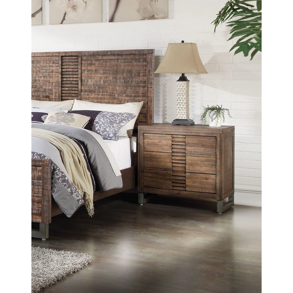 Reclaimed Oak Wood Nightstand with Metal Legs X972