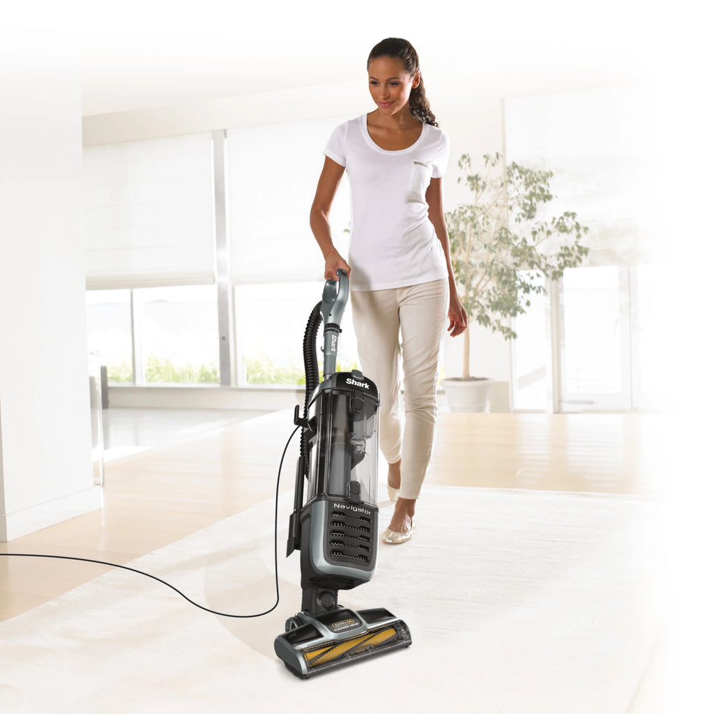 Upright Vacuum M1783