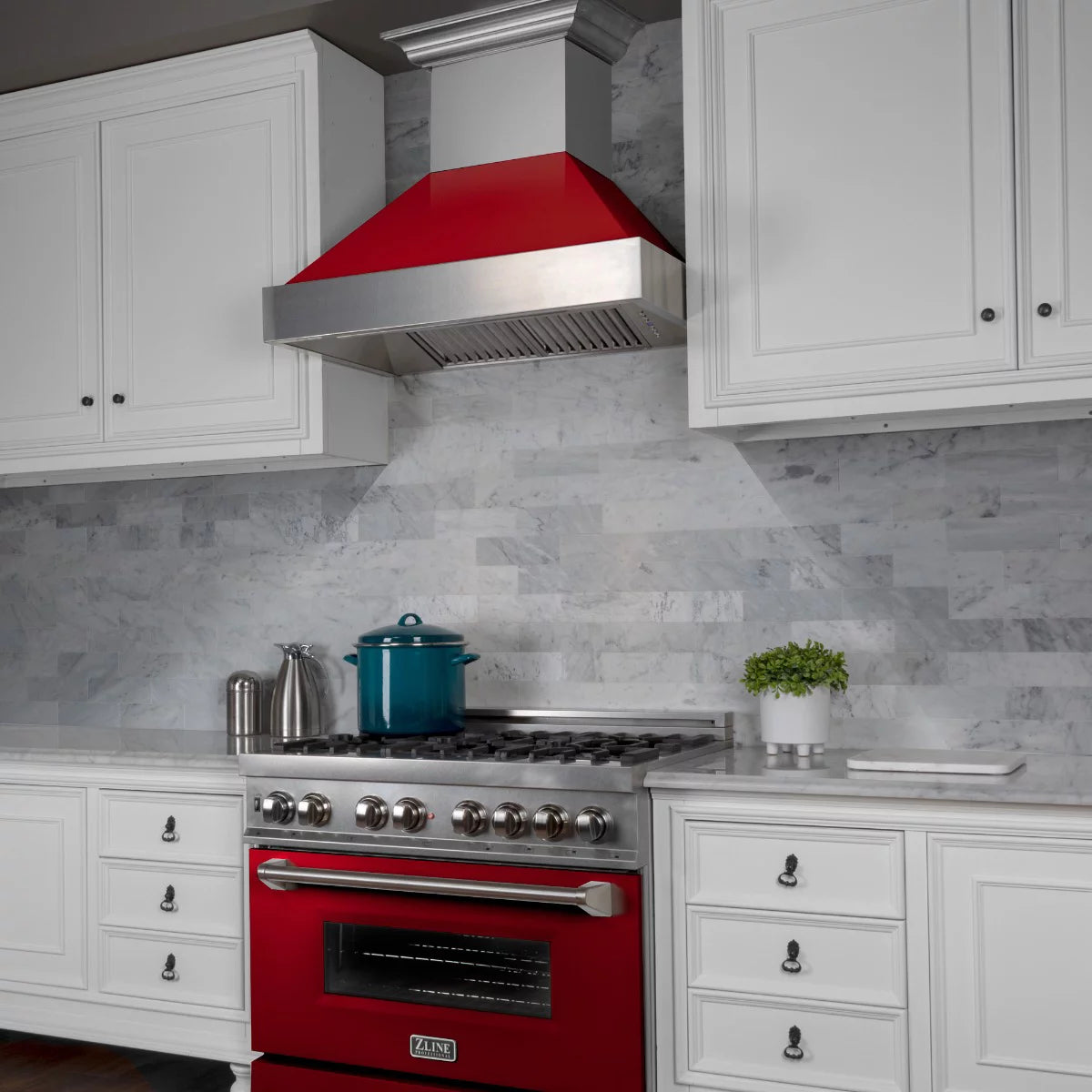 36 in. Dual Fuel Range with Red Gloss Door Q15421