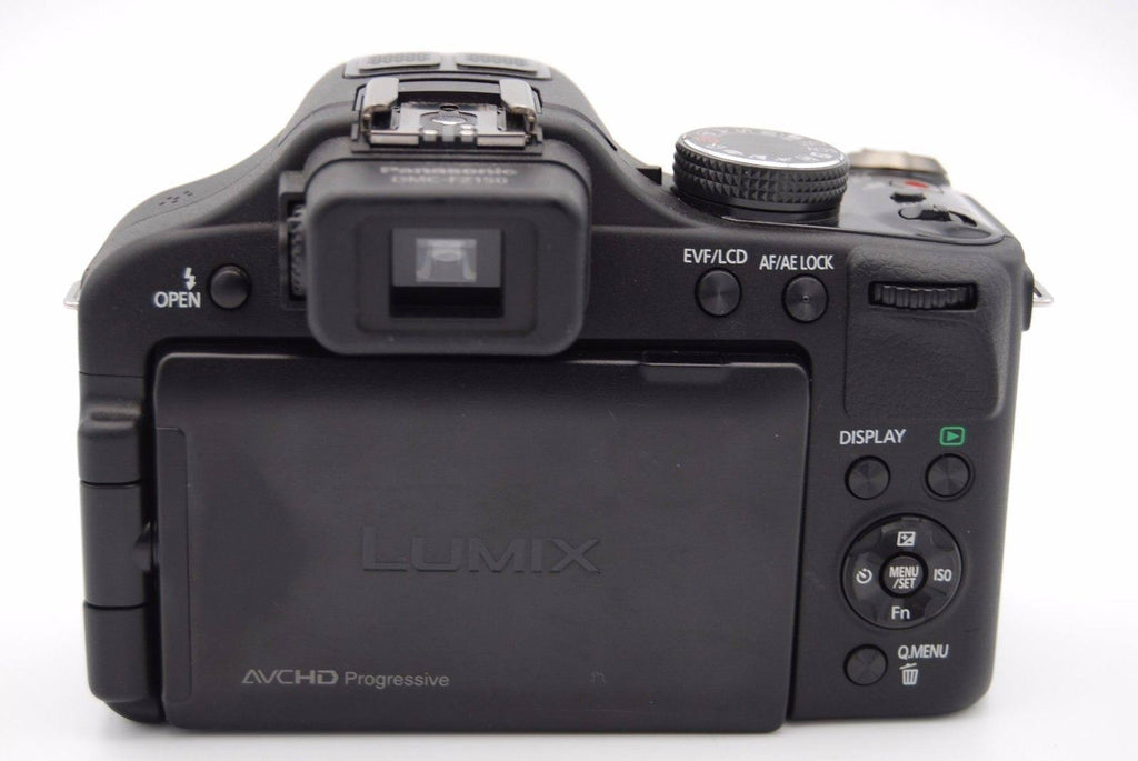 Compact Digital Camera G958422