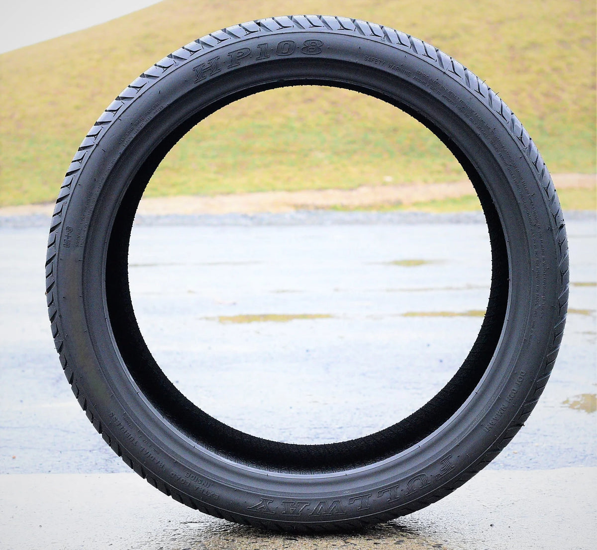 235/45ZR18 98W XL Passenger Tire R345