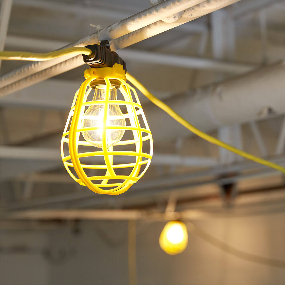 100 ft. Light String Plastic Shade E9211