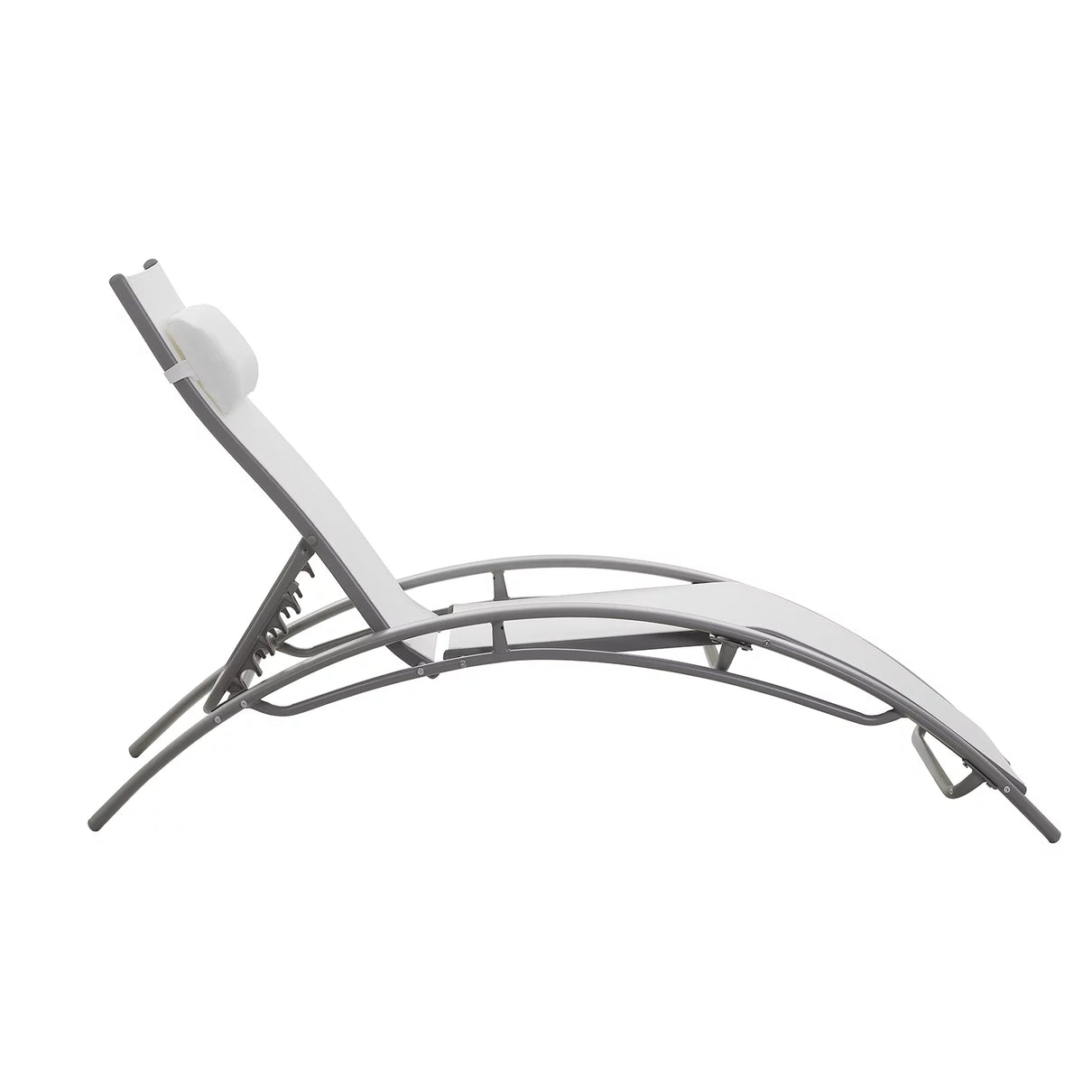 Set of 2 White Adjustable Patio Lounge Chairs W90242
