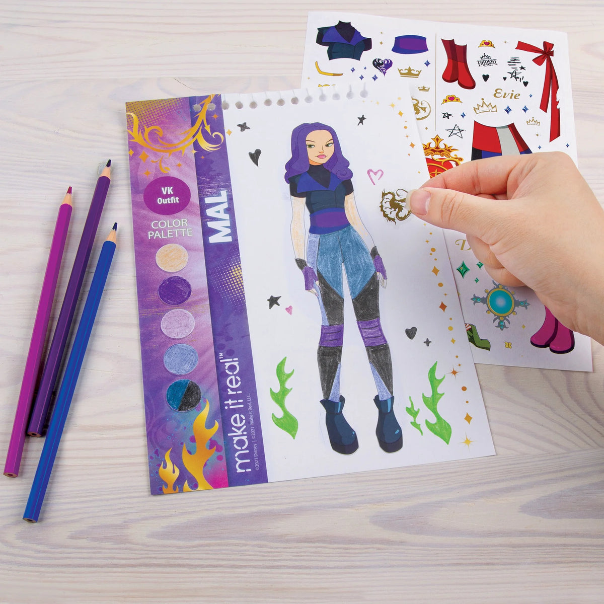 9 Piece Light Table & Sketchbook Set with Stickers & Coloring Pencils M307725