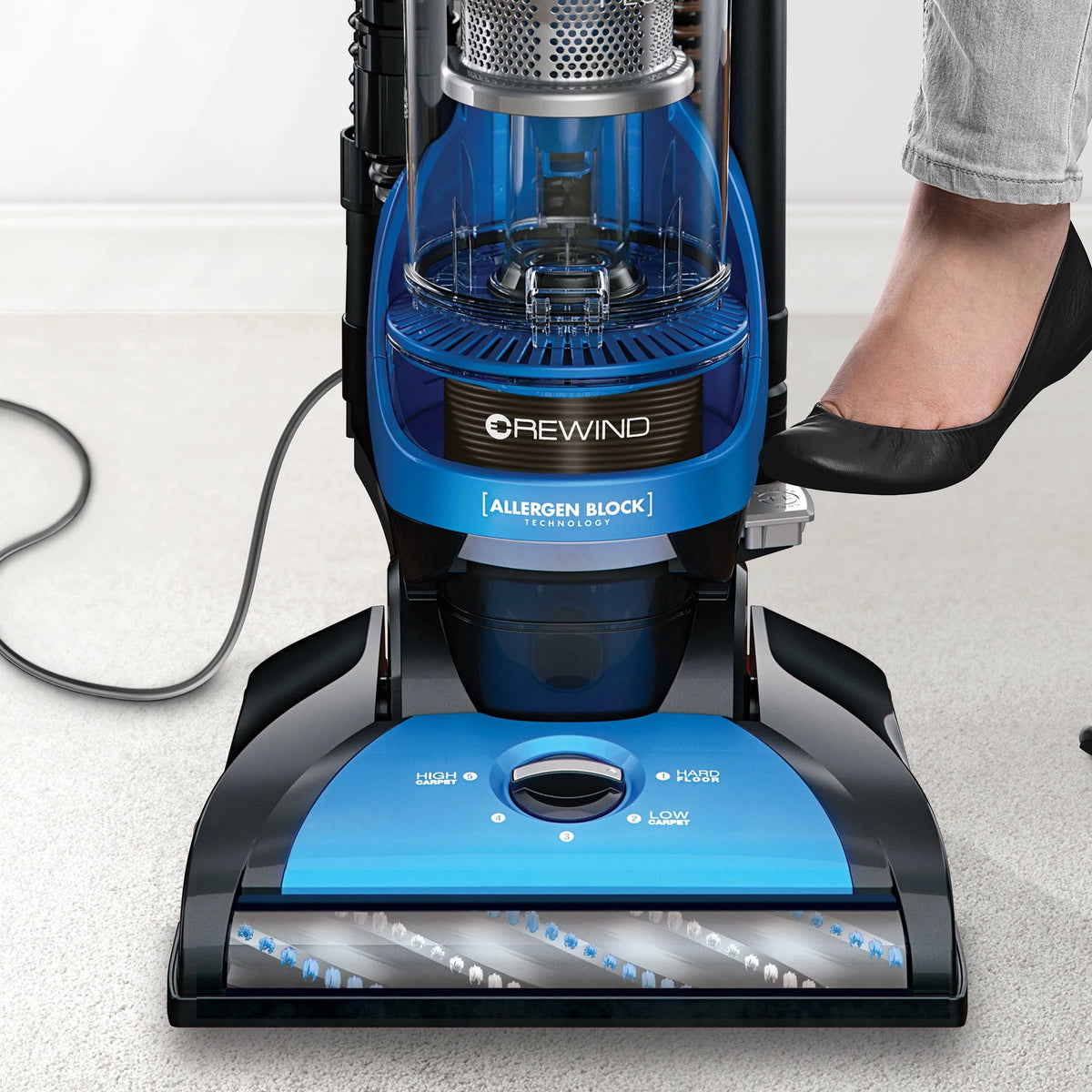 Upright Vacuum Cleaner with HEPA Media X41466