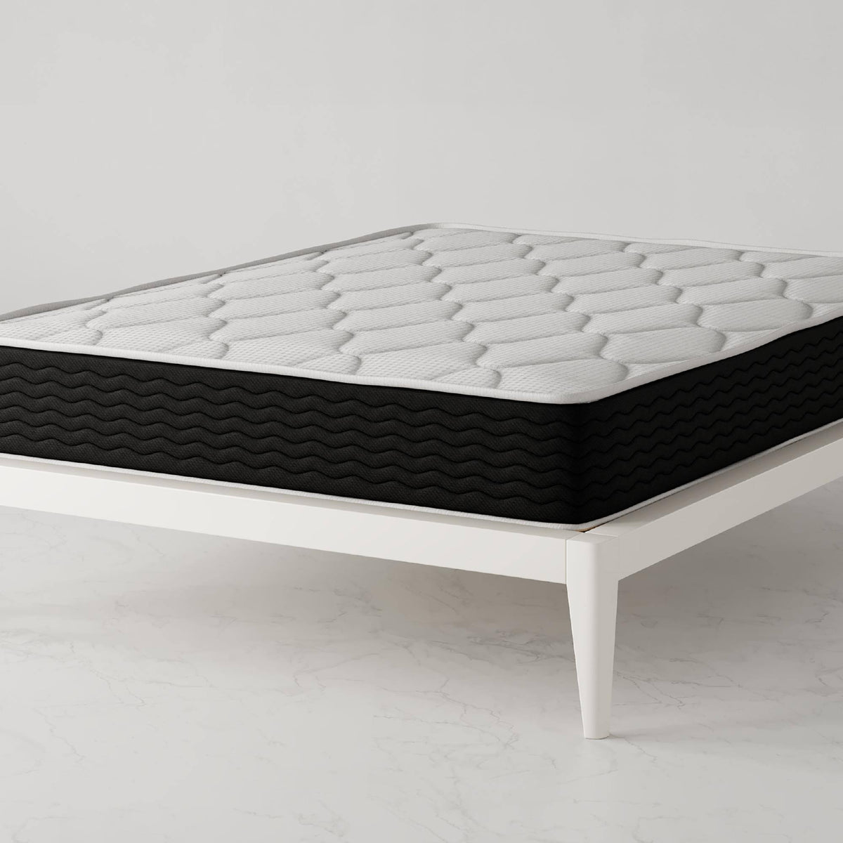 Queen Encased Coil and Memory Foam Hybrid Mattress T9532