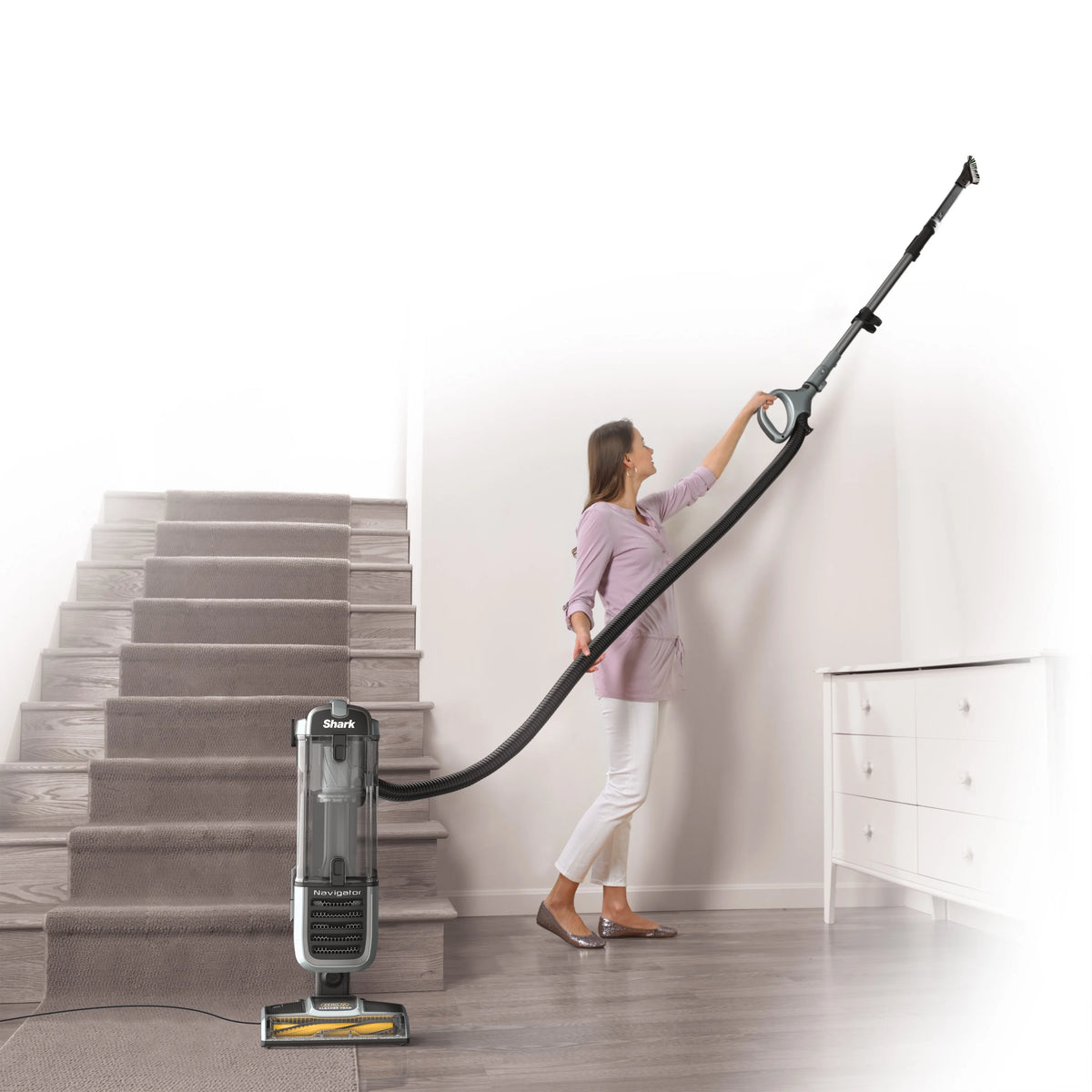 Upright Vacuum M1783