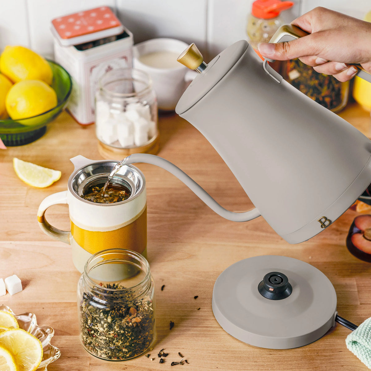 1-Liter Electric Gooseneck Kettle 1200 W Porcini Taupe Z492