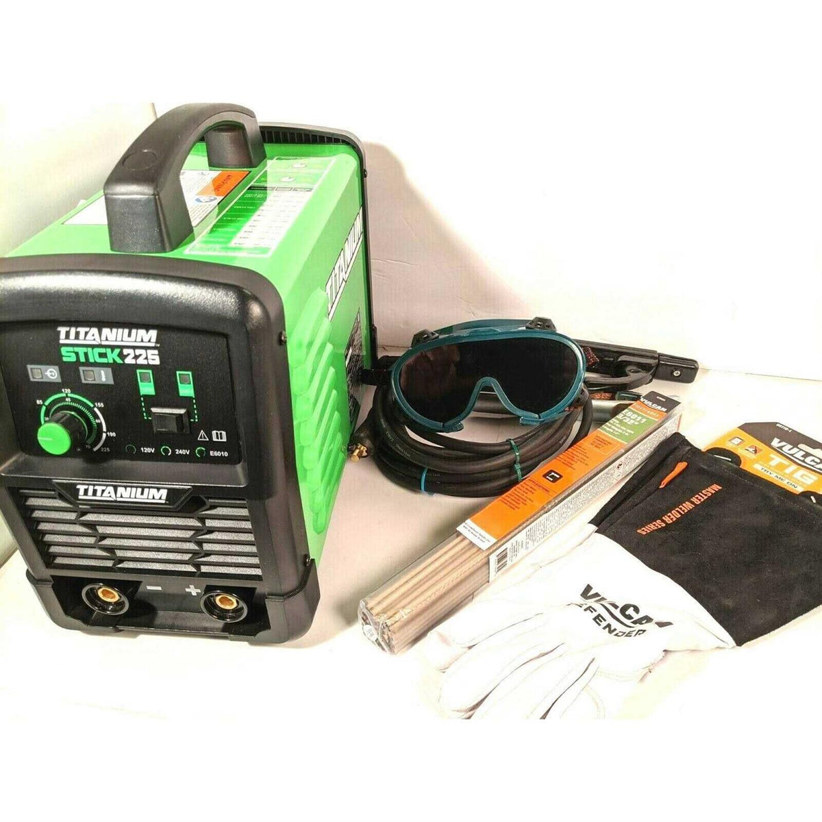 Titanium Stick 225 Inverter Welder with Electrode Holder Z299037