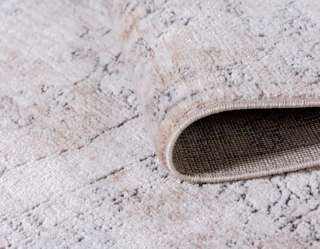 9' x 12' Ivory Low-Pile Rug U8126